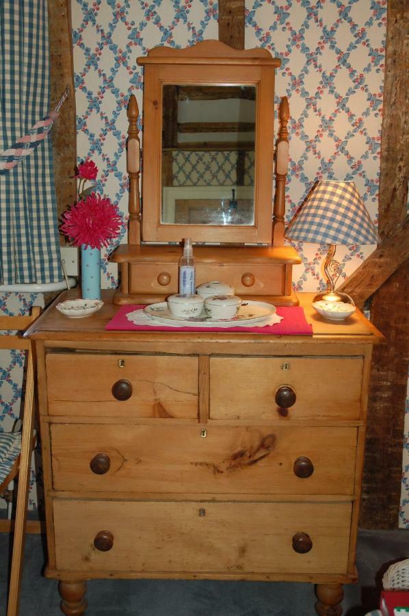 Clayton Wickham Farmhouse Hurstpierpoint ภายนอก รูปภาพ