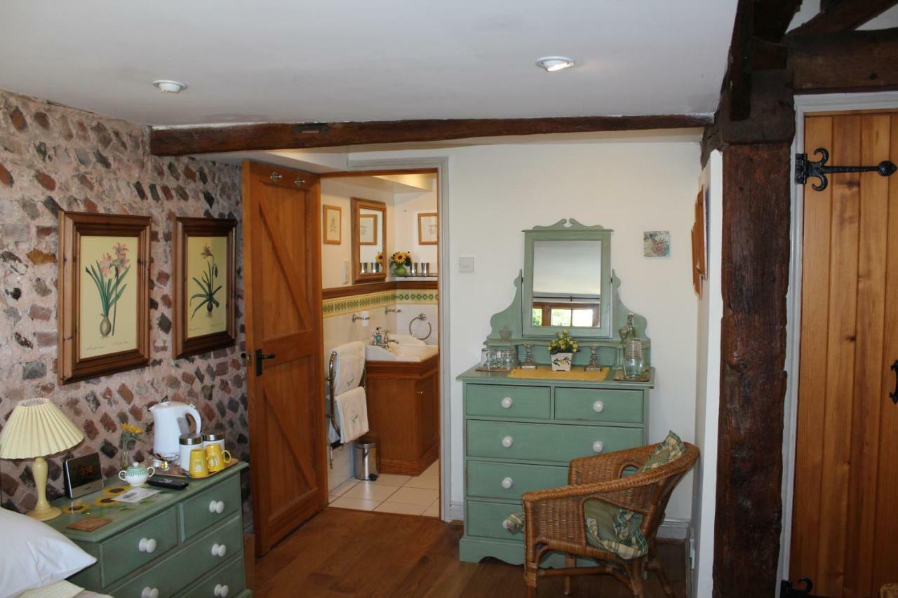 Clayton Wickham Farmhouse Hurstpierpoint ภายนอก รูปภาพ