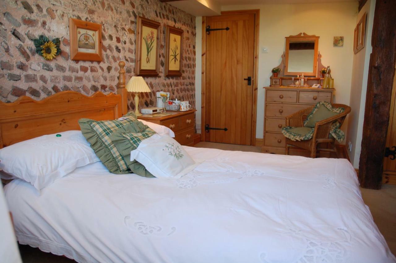 Clayton Wickham Farmhouse Hurstpierpoint ภายนอก รูปภาพ